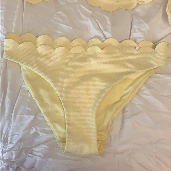 SOLD NWT Pastel Yellow Bikini - Picture 4 of 4